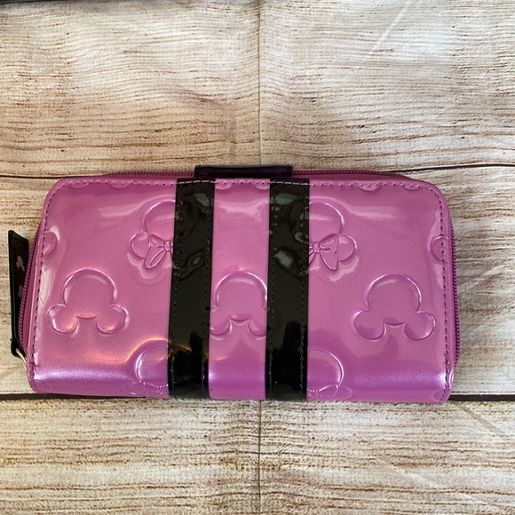 Disney Loungefly 2pc Set Dome Satchel Bag and Wallet - Picture 4 of 16